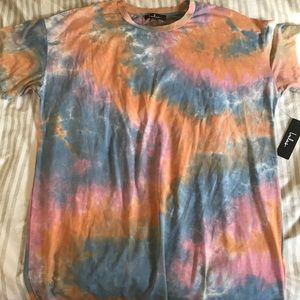 Super trendy Lulu’s Tye dye T shirt dress!